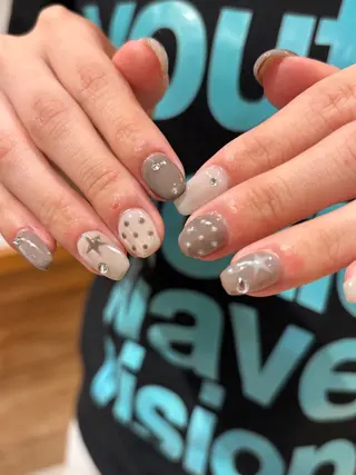 ネイル cut/nail ▫️イチカ🌻のネイルデザイン