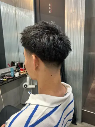 ショート 【明大前フェード/ メンズパーマ/岳】のヘアスタイル