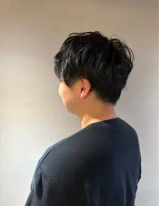 ショート メンズ 室谷 ゆりあのヘアスタイル