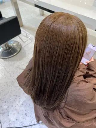 カラー ダブルカラー/透明感 アンジのヘアスタイル