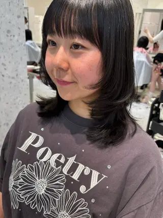 ミディアム 山田 ひかりのヘアスタイル