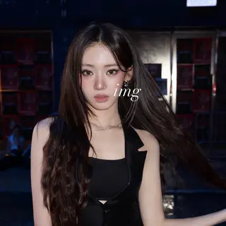 ロング カラー 🦋韓国風レイヤー 🦋AYANE⁎⁺˳のヘアスタイル