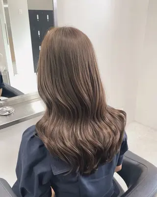 ミディアム カラー ヘアアレンジ 赤み消し🫧韓国ヘア 🫧藤岡誠也のヘアスタイル