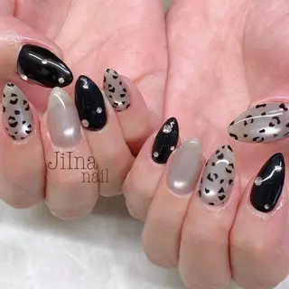 ネイル JiIna nailのネイルデザイン