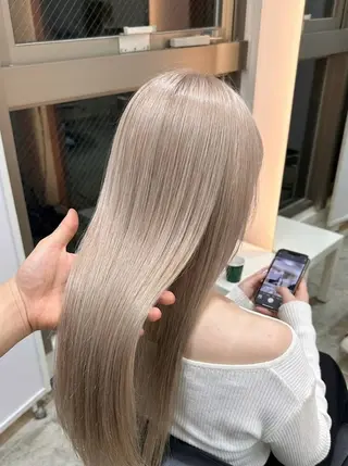 ロング カラー 浅草駅徒歩8分/ 久保 歩夢のヘアスタイル