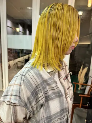 ミディアム カラー ooitヨシダ ミナミのヘアスタイル