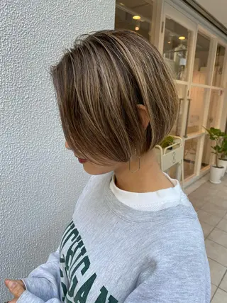 ショート 三好 智のヘアスタイル