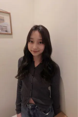 ロング 油井 緋織のヘアスタイル