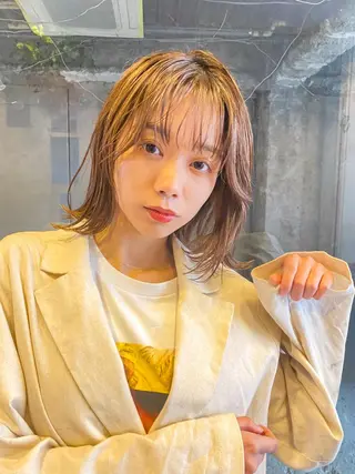 ミディアム カラー 一ノ瀬 暁のヘアスタイル