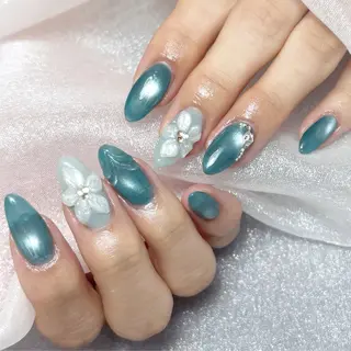 ネイル nailroom DIASOMNIAのネイルデザイン