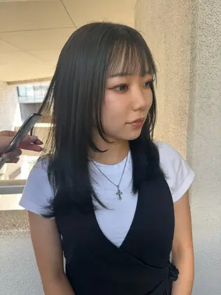 セミロング カラー ブリーチカラー🎀 韓国風/寺門美優のヘアスタイル