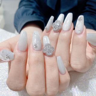 ネイル Queens テイのネイルデザイン