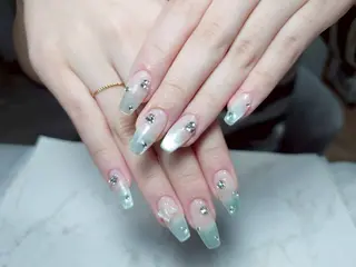 ネイル Amber10 ネイルサロンのネイルデザイン