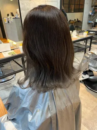 セミロング 山本 みきのヘアスタイル