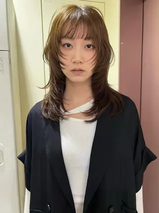 セミロング chika/レイヤー /ヘアアレンジ/梅田のヘアスタイル