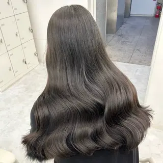ロング カラー ふわっと抜け感🫧 ブラウンベージュ🤎のヘアスタイル