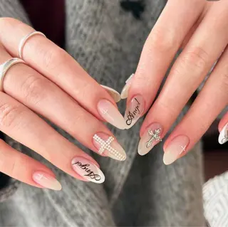 ネイル Rina Mika Nailsのネイルデザイン