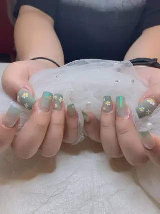 ネイル Tinaネイル 難波のネイルデザイン