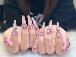 ネイル Lisa Nail Salonのネイルデザイン
