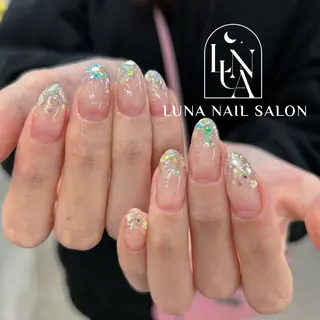 ネイル LUNA Nail salon💕のネイルデザイン