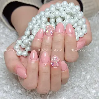 ネイル nana 🤍のネイルデザイン