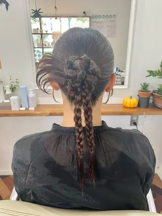 セミロング ヘアアレンジ Kazaoka Saraのヘアスタイル