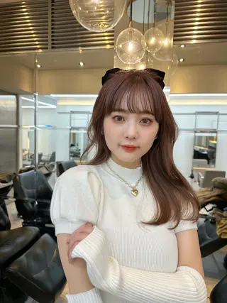 ロング カラー ヘアアレンジ 透明感カラー🩵 レイヤーカットYUIのヘアスタイル