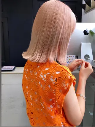 ミディアム カラー ヘアアレンジ ブリーチダブルカラー 元町三宮/三ノ宮のヘアスタイル