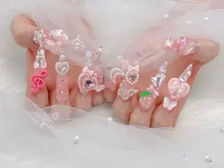 ネイル Huyn Nail Shinjyukuのネイルデザイン