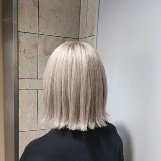 ショート 大人髪ヘアセット/ 切りたて感なしカットのヘアスタイル