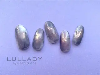 ネイル LULLABY 銀座並木通り店のネイルデザイン