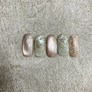 ネイル Legit nail salonのネイルデザイン