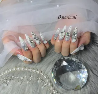 ネイル b.nari nailのネイルデザイン