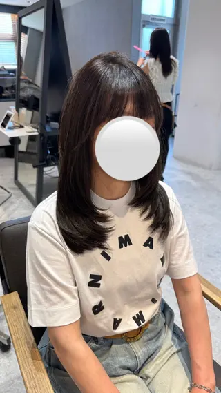 セミロング ヘアセット/レイヤー 赤み消し/はるかのヘアスタイル