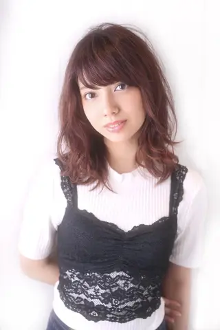 ミディアム セミロング カラー パーマ 沖 宜志のヘアスタイル