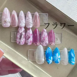 ネイル 新山 聖のネイルデザイン