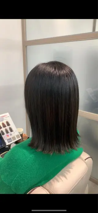 セミロング 髪質改善×艶カラー 🌼Haru🌼のヘアスタイル