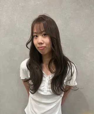 ロング 赤み消し特化/ 藤本 彩果のヘアスタイル