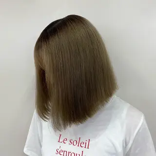 ミディアム Airi 韓国y2k ハイレイヤーのヘアスタイル