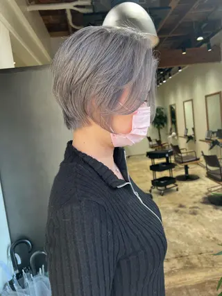 ショート カラー nishido ハイライト/パーマのヘアスタイル