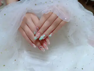 ネイル ジョリ kasumi🌹💅のネイルデザイン