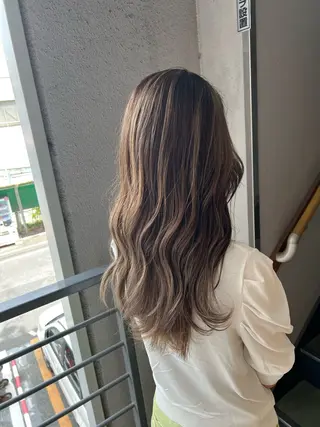 ロング カラー Kazu .Kのヘアスタイル