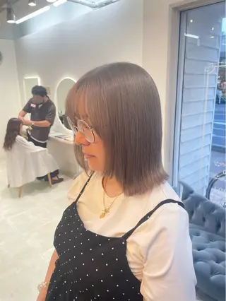 ミディアム カラー ブリなしダブル/ 顔周り/大村真咲のヘアスタイル