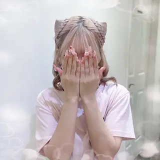 ヘアアレンジ 🎼デザインカラー ヘアメ たま🎀のヘアスタイル