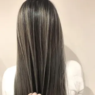 ロング カラー 髪質改善カラー韓国風 レイヤーtudaのヘアスタイル