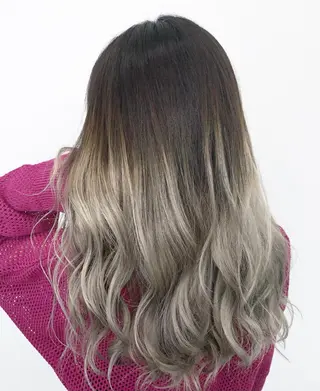ロング 山田 絵里菜のヘアスタイル