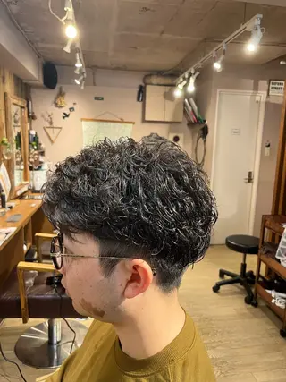 パーマ メンズ特化/代々木 上原🌳目黒マヤのヘアスタイル