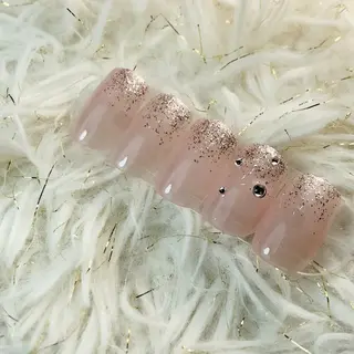 ネイル Legit nail salonのネイルデザイン