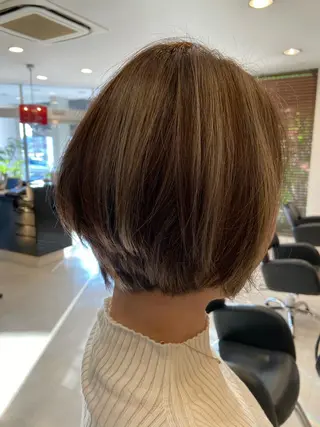 ショート カラー 浅川 実行のヘアスタイル