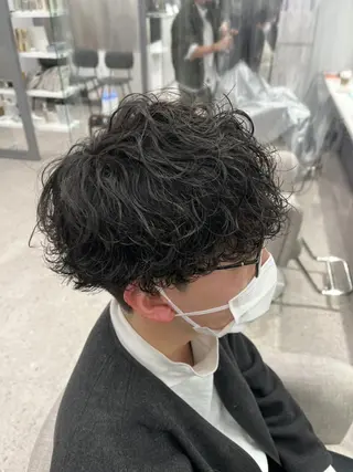 ショート 京都河原町 メンズパーマ助川龍哉のヘアスタイル